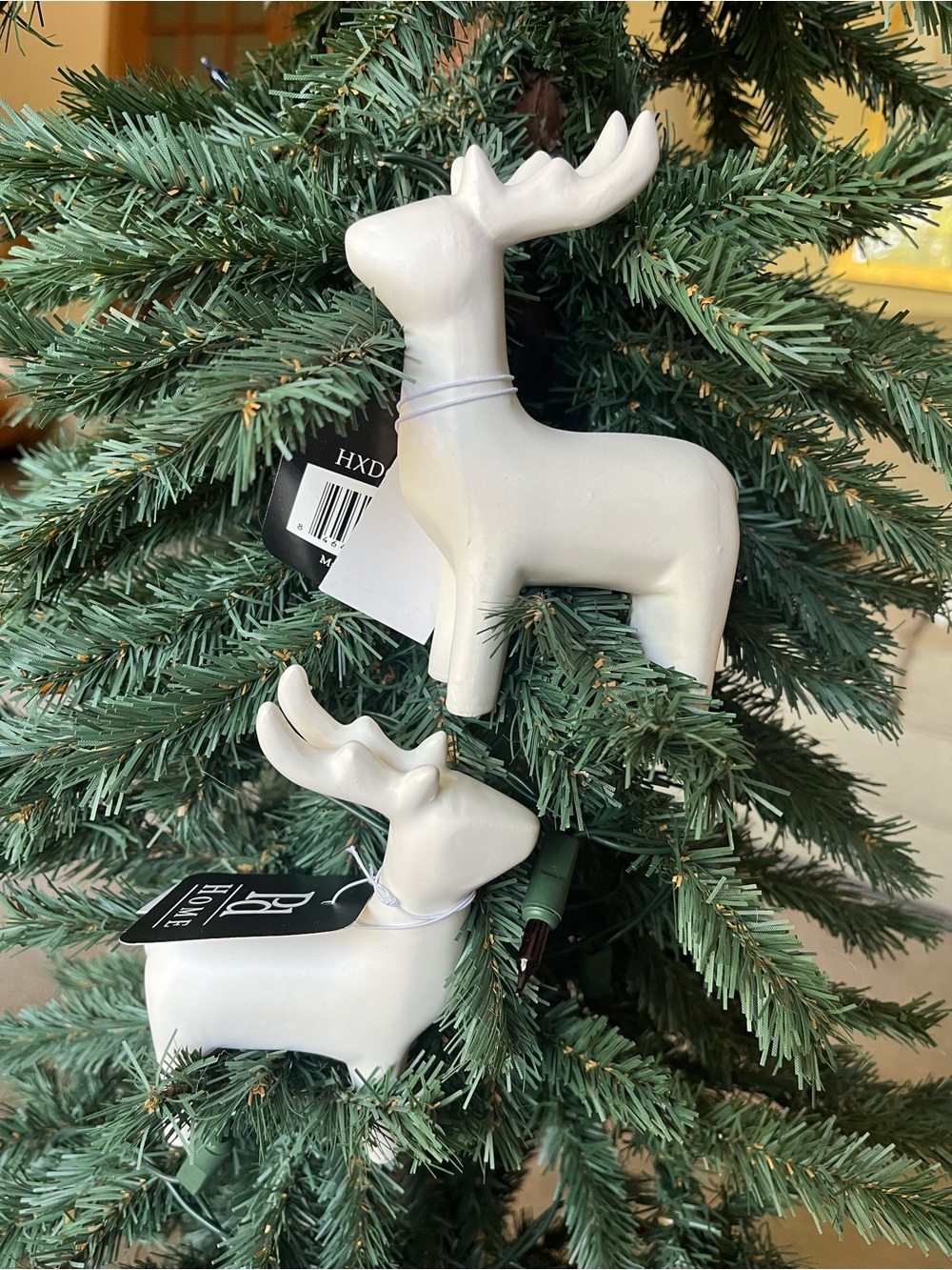 Pd Home Matte White Ceramic Reindeer Figurines - Set of 2